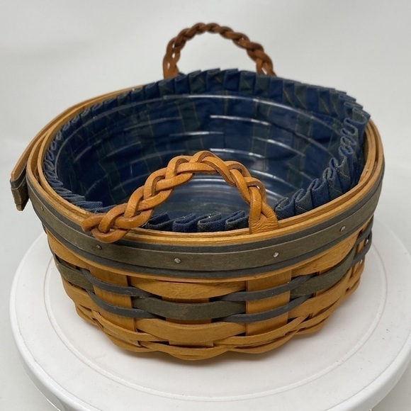 𝅺LONGABERGER Collectors Club 1998 Renewal Basket with liner and protector - Picture 4 of 7